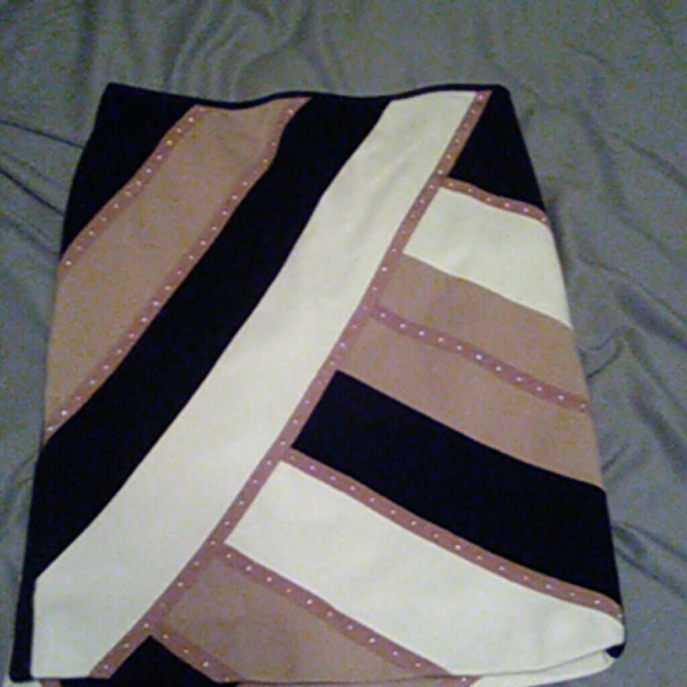 Ladies skirt
